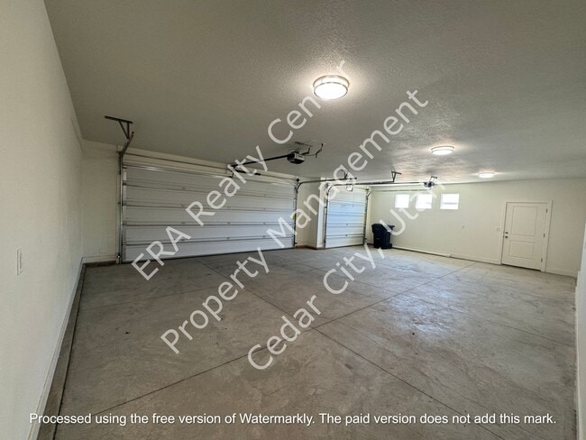 Building Photo - 4453 W 275 N