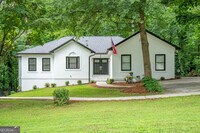 Building Photo - 3924 Ashford Dunwoody Rd