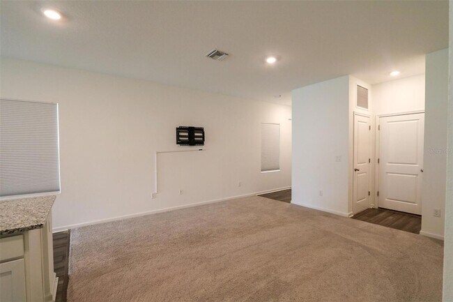 Building Photo - 35552 Shade Fern Ln