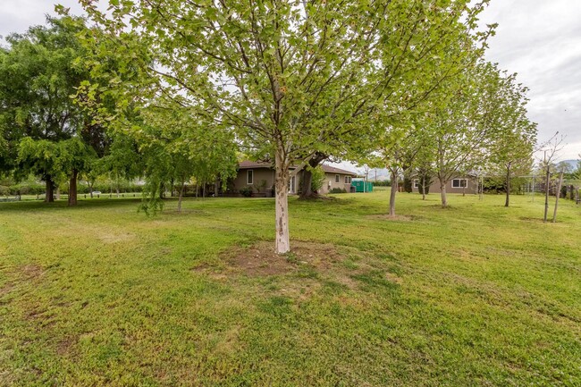 Building Photo - Home on Acreage (horses OK)  for Lease