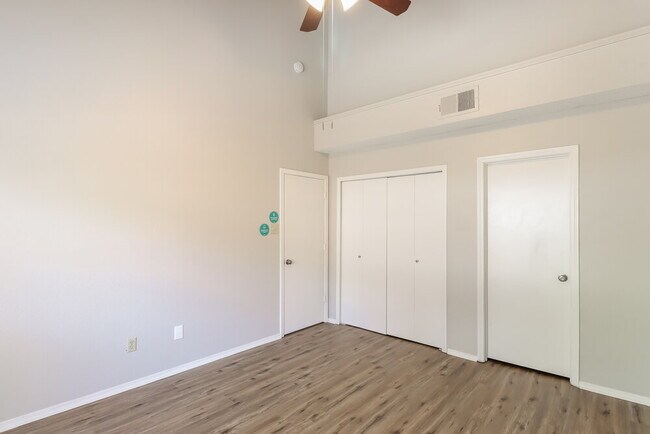 Building Photo - 8841 Elbe Trail