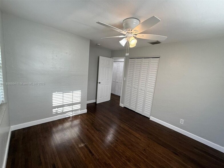 Building Photo - 1498 SW 47th Terrace