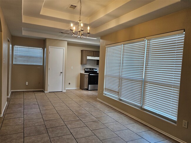 Building Photo - 500 Birch Cluster Ct