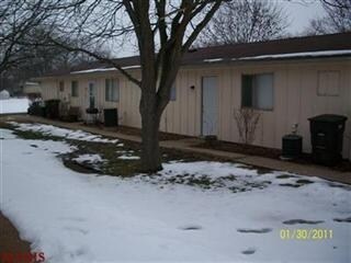 Building Photo - 206 John St