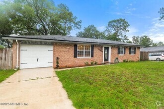 Building Photo - 11635 W Ride Dr