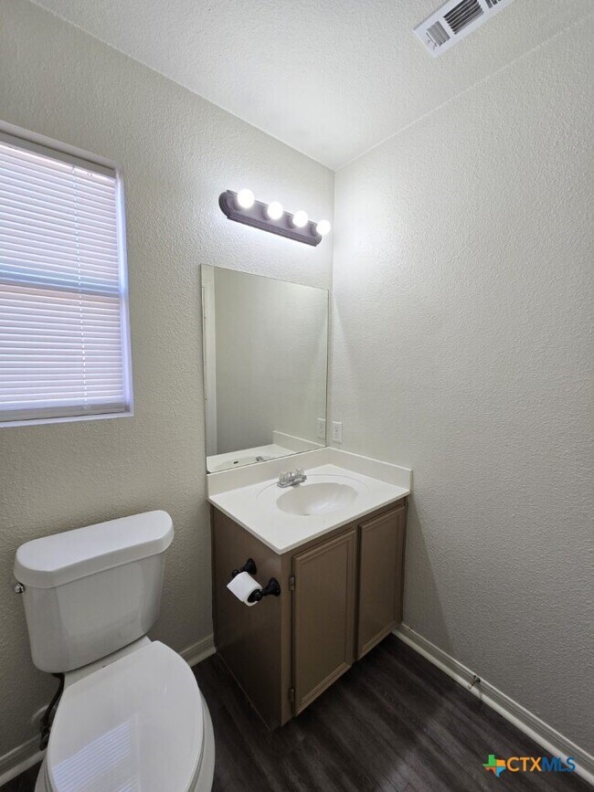 Building Photo - 4407 Paintbrush Dr