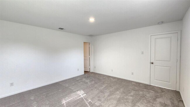 Building Photo - 6303 Geyser Starish Dr