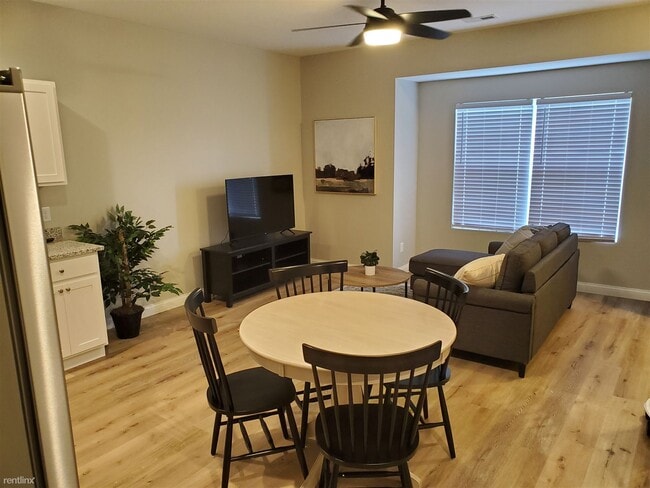 Building Photo - 5113 Devils Glen Rd