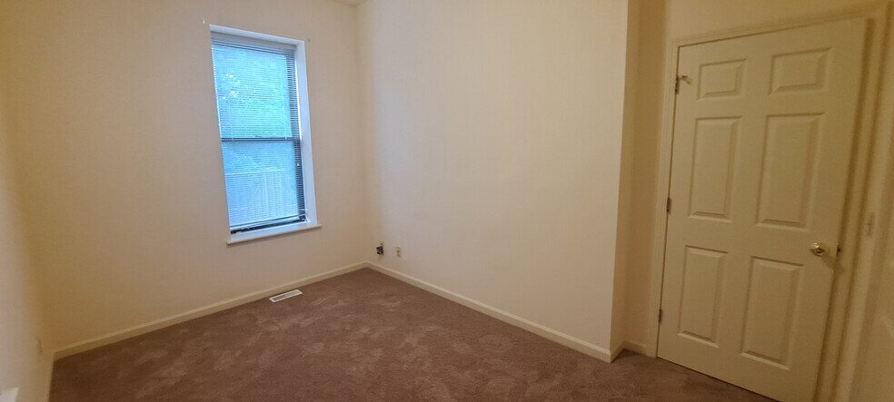 Building Photo - 1217 Lami St