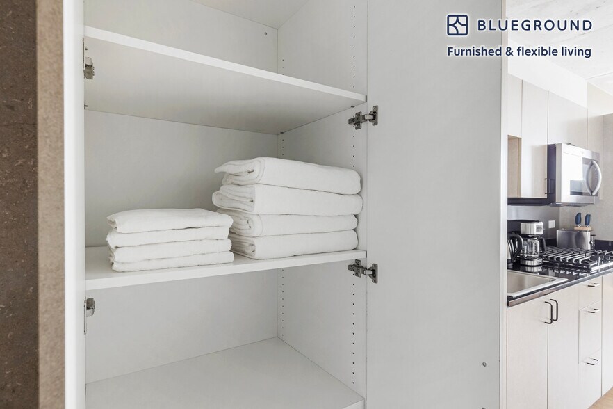 Building Photo - 1515 N Fremont St