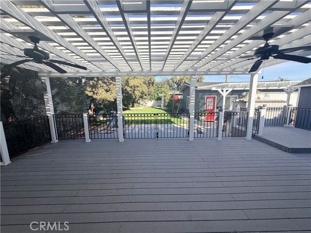 Building Photo - 896 Altura Way