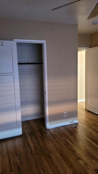 Bedroom - 3656 W 113th St