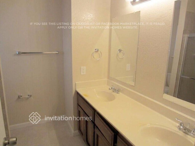 Building Photo - 2947 Filbert St