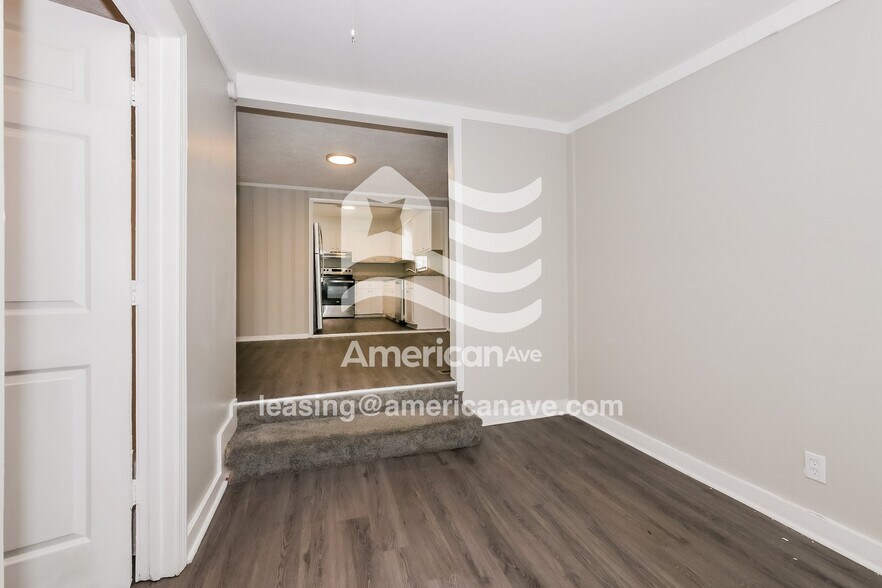 Building Photo - 1309 Alma Ave