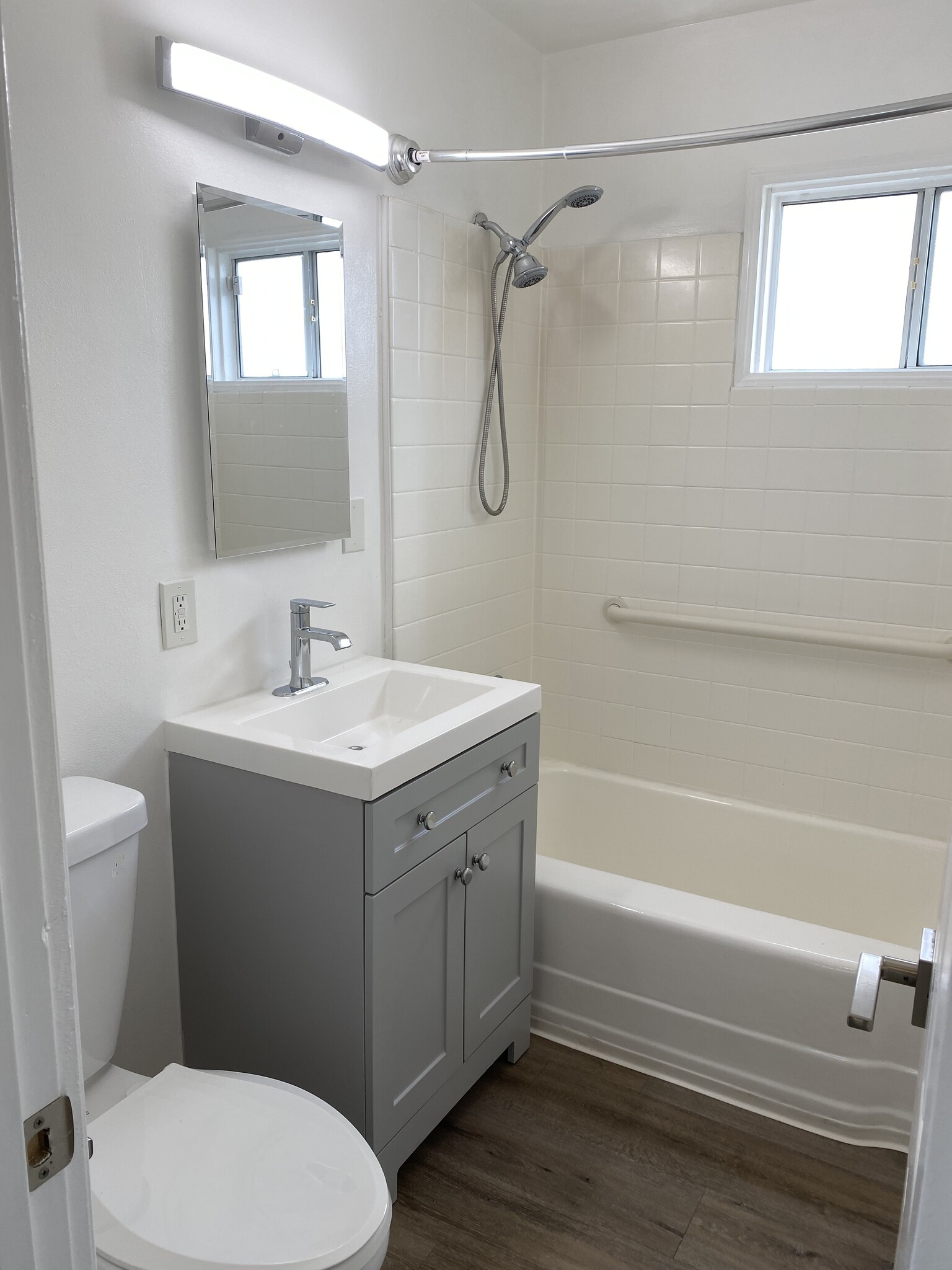 Building Photo - 14316 Condon Ave