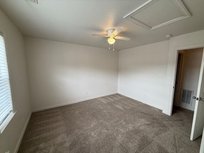 Building Photo - Carolina Forrest! 3 Bedroom / 3 Bath. Pet Friendly.