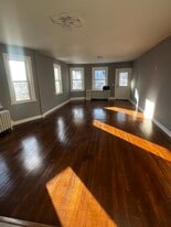 Building Photo - 111 Lafayette St