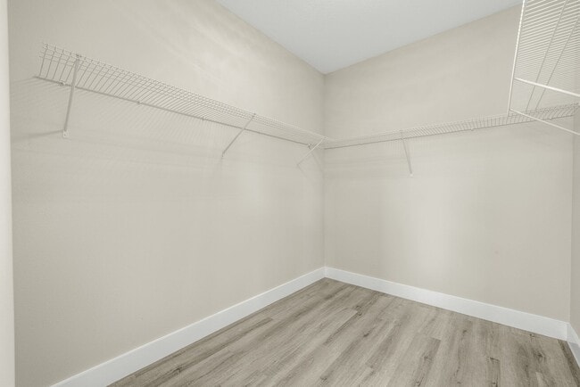 Building Photo - 3 Bedroom Home Located In The Sun N Lake Golf Community