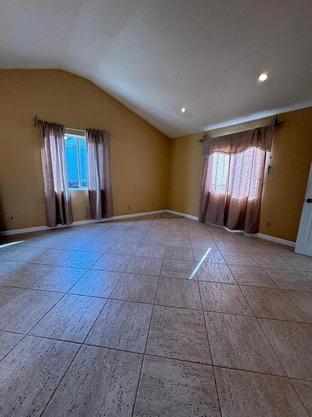 Building Photo - 648 Molinar Ave