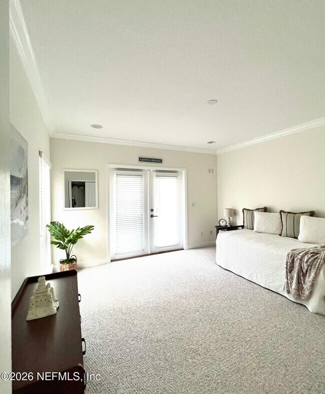 Building Photo - 692 Sand Isles Cir