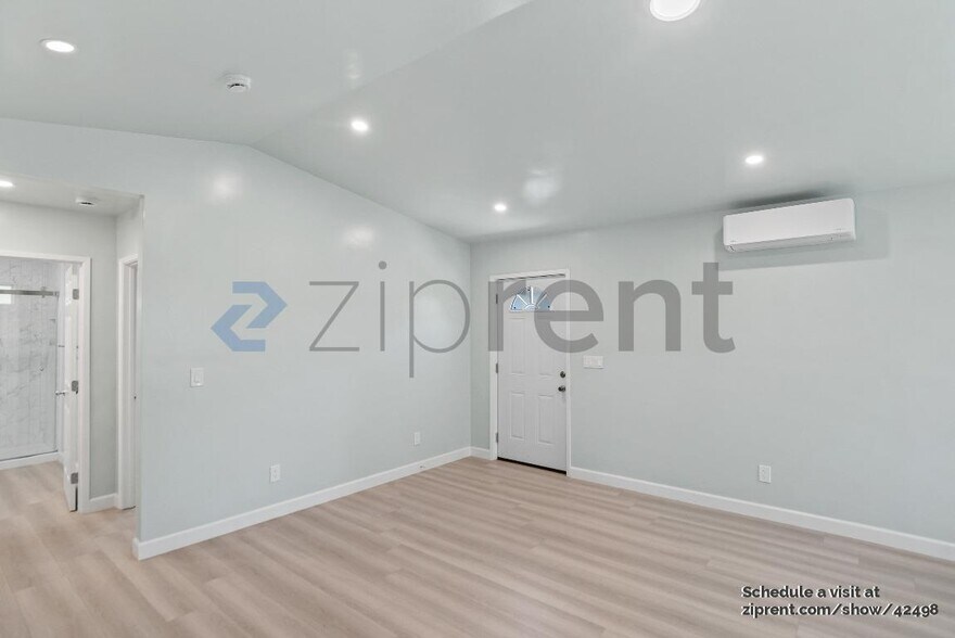 Building Photo - 1151 Francine Ct