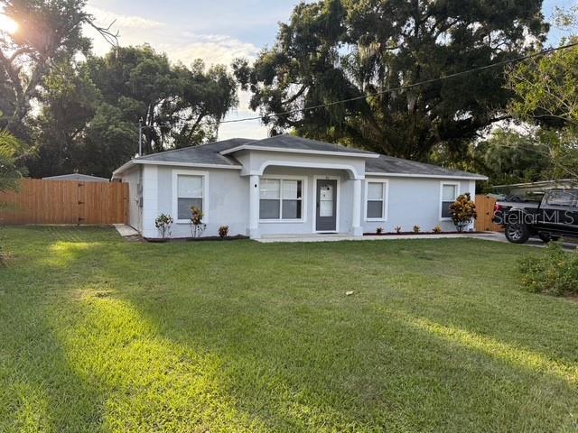 Building Photo - 911 Valmar St