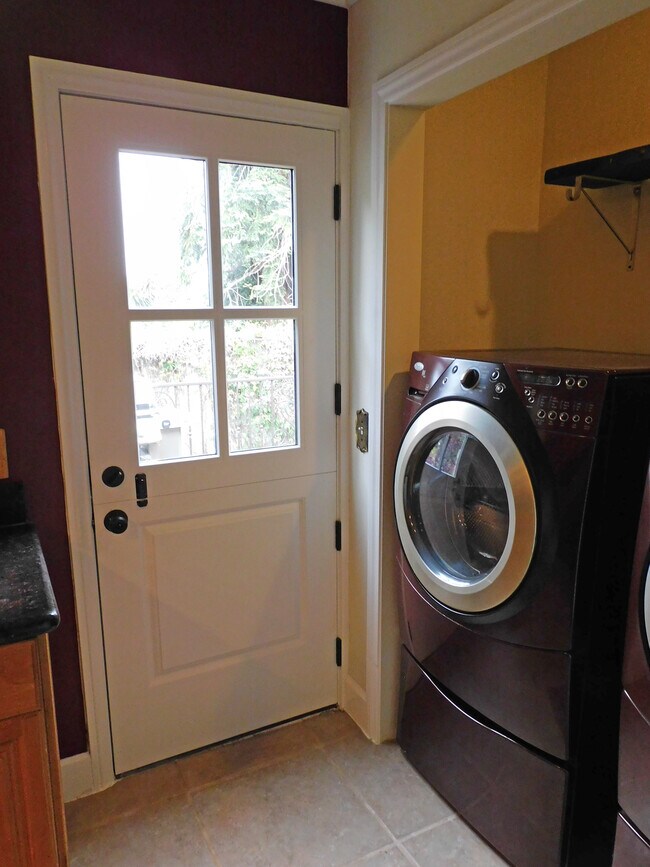 Building Photo - 56 La Venezia Ct