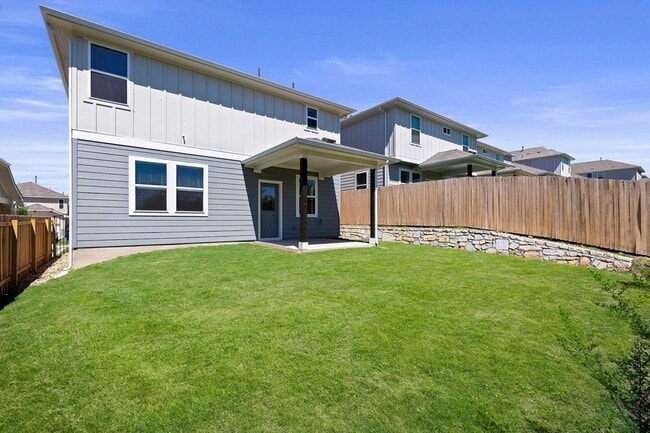 Building Photo - 11009 Sentinel Dr