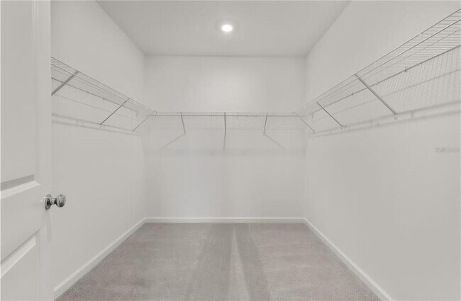 Building Photo - 2865 Pierr St