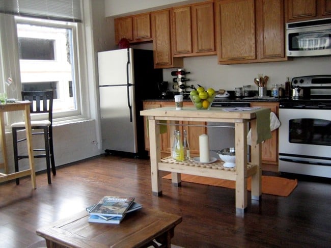 Interior Photo - 801 Walnut St