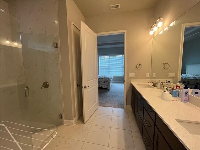 Building Photo - 3270 SW 120th Terrace