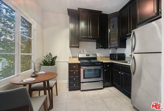 Building Photo - 6217 Orange St