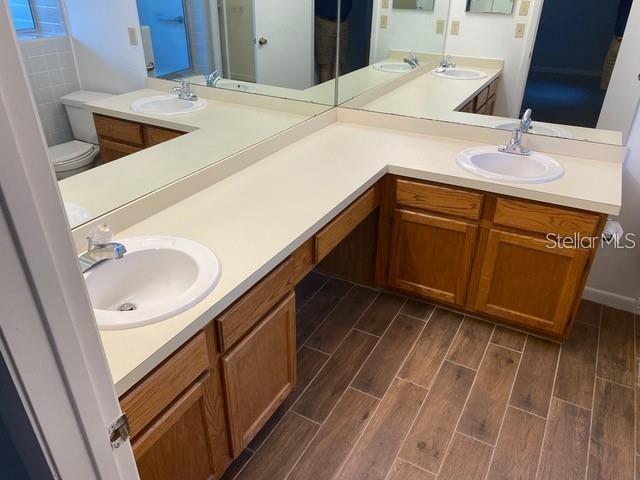 Building Photo - 4618 Suntree Blvd