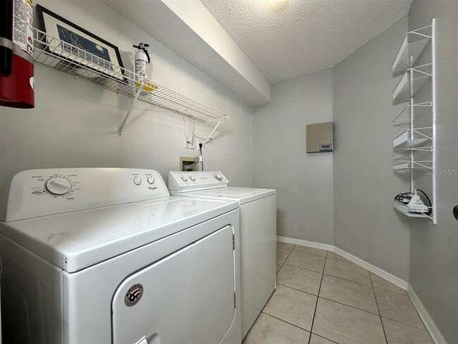 Building Photo - 235 Riggs Cir