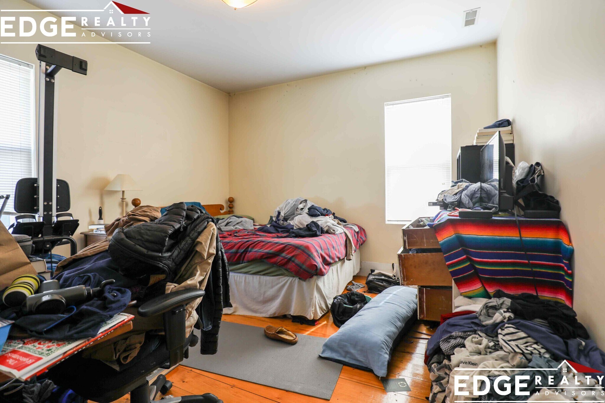 Building Photo - 60 Cameron St