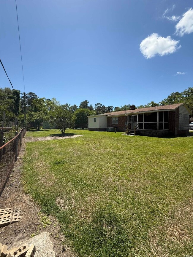 Building Photo - 1700 Pickens St