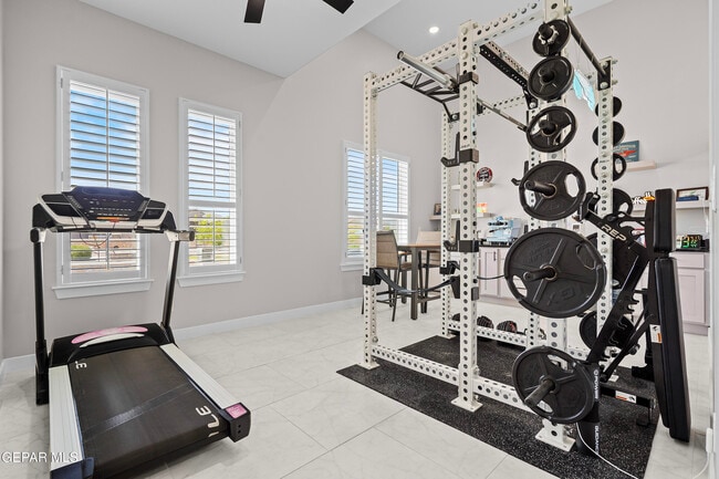 Building Photo - 2332 Mike Price Dr