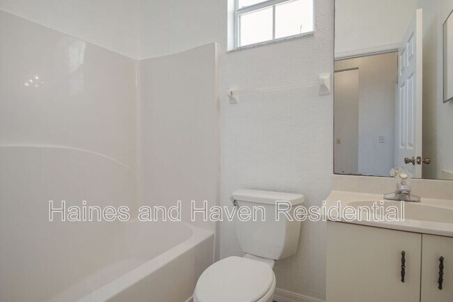 Building Photo - 12201 Indian Creek Dr