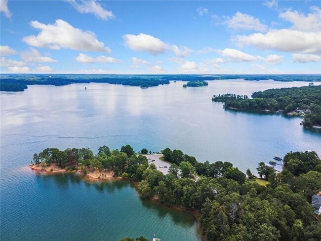 Building Photo - 3840 Pilgrim Mill Rd