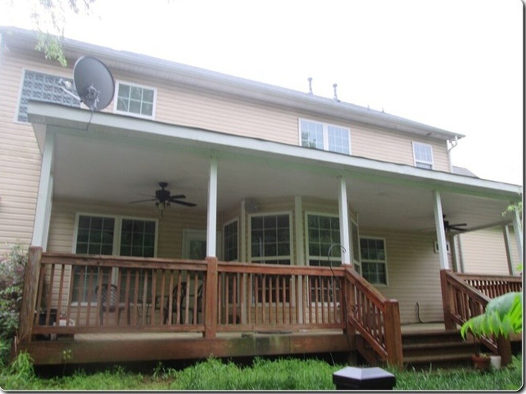 Building Photo - 5820 Kirkwynd Commons Dr