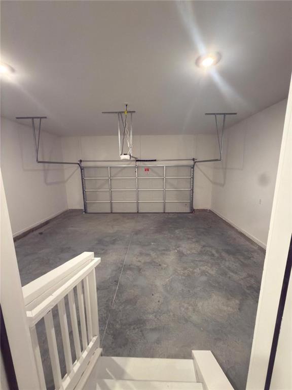 Building Photo - 61 Elijah St