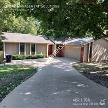 Building Photo - 3805 SW Wood Valley Dr