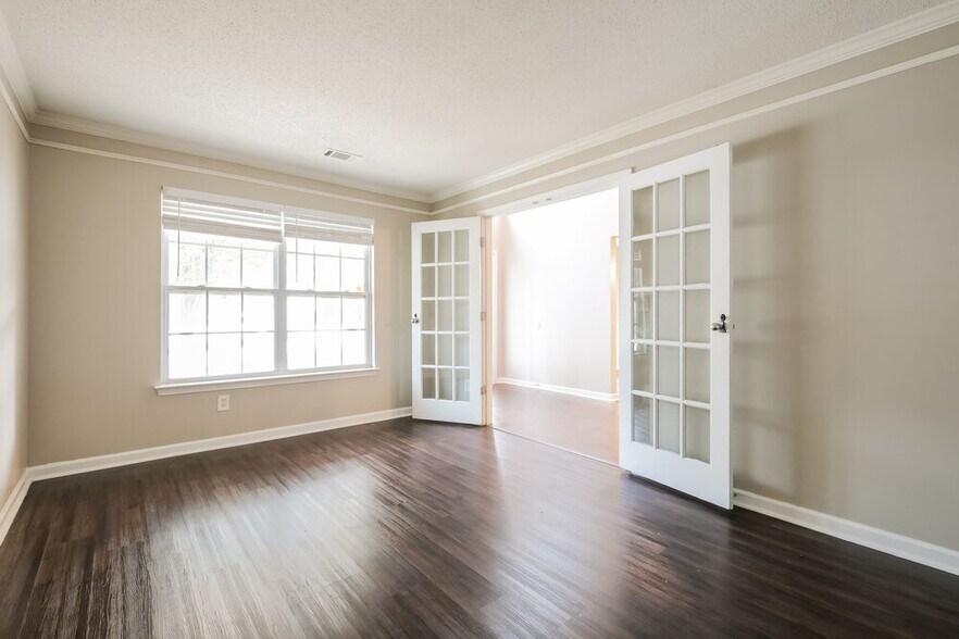 Building Photo - 4246 Arnolds Mill Overpass