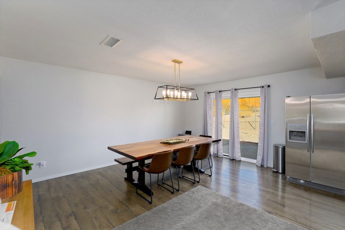 Building Photo - 2265 Malahini Dr