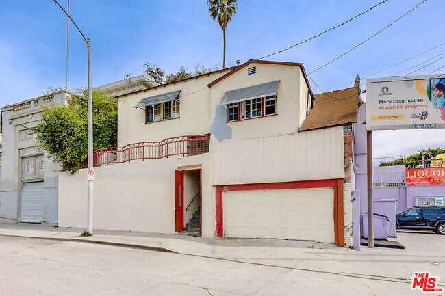 Building Photo - 288 1/2 S Coronado St-288