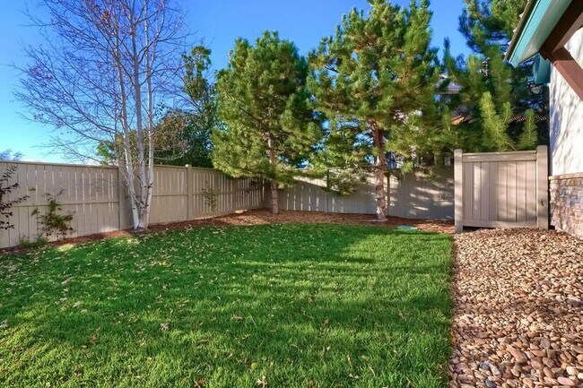 Building Photo - 2421 Rose Ct