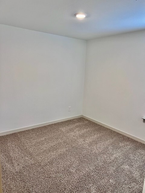 Building Photo - 5026 Pne Hvn Ln