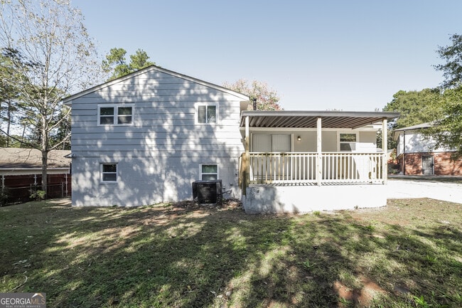 Building Photo - 8339 Reinosa Way
