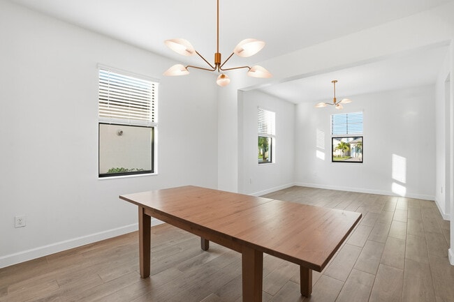 Building Photo - 18579 Ives Dr