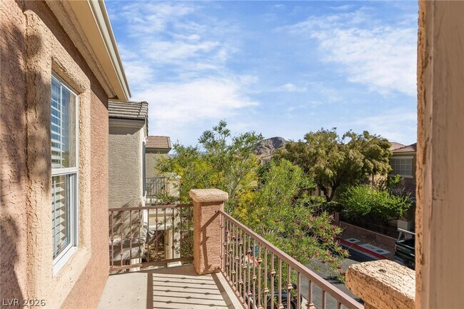 Building Photo - 3647 McMurty Ct